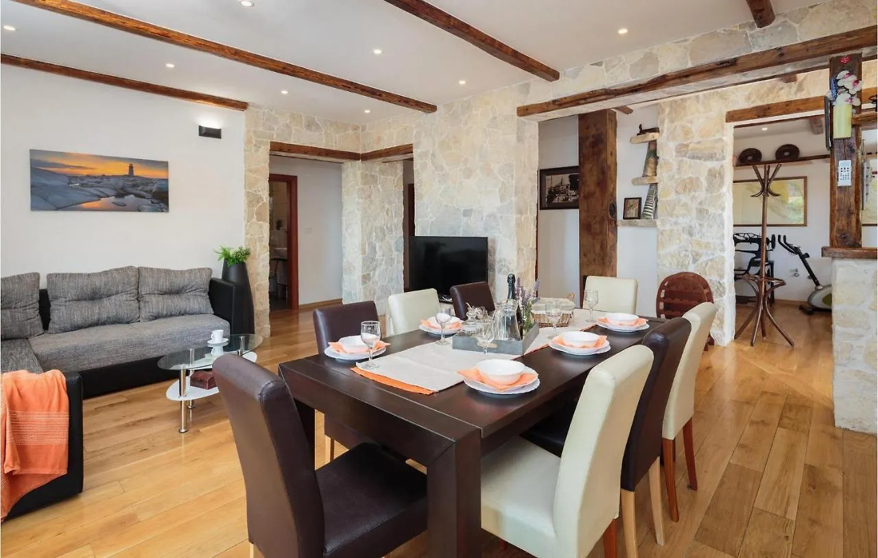 Holiday home Villa Curta Privlaka  Croatia